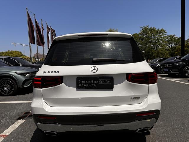 Mercedes-Benz GLB 2024 thumb 6