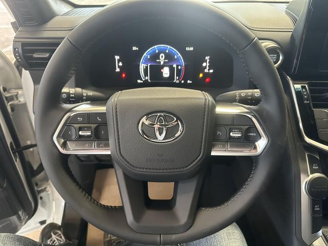 Toyota Land Cruiser 2025 thumb 10