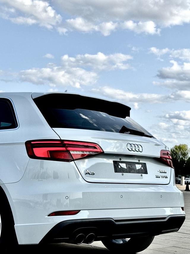 Audi A3 2018 thumb 12