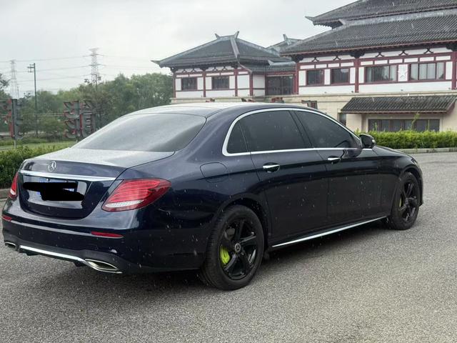 Mercedes-Benz E-Class 2019 thumb 3