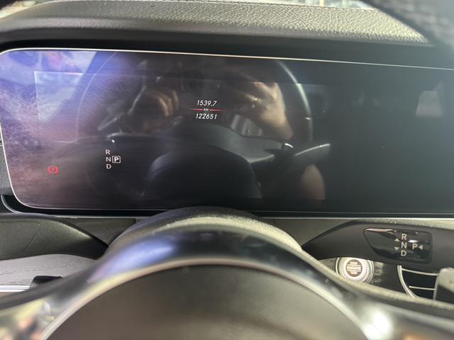 Mercedes-Benz E-Class 2019 thumb 10