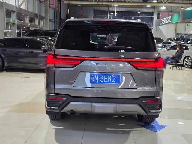 Lexus LX 2023 thumb 4