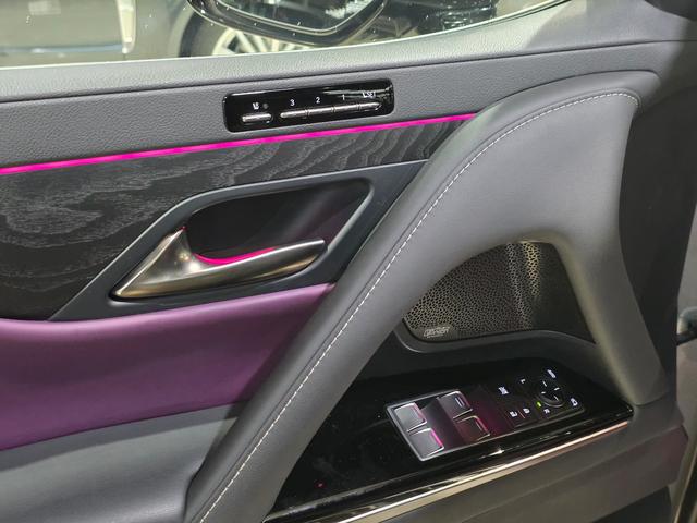 Lexus LX 2023 thumb 7