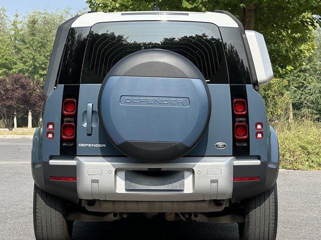 Land Rover Defender 2020 thumb 3