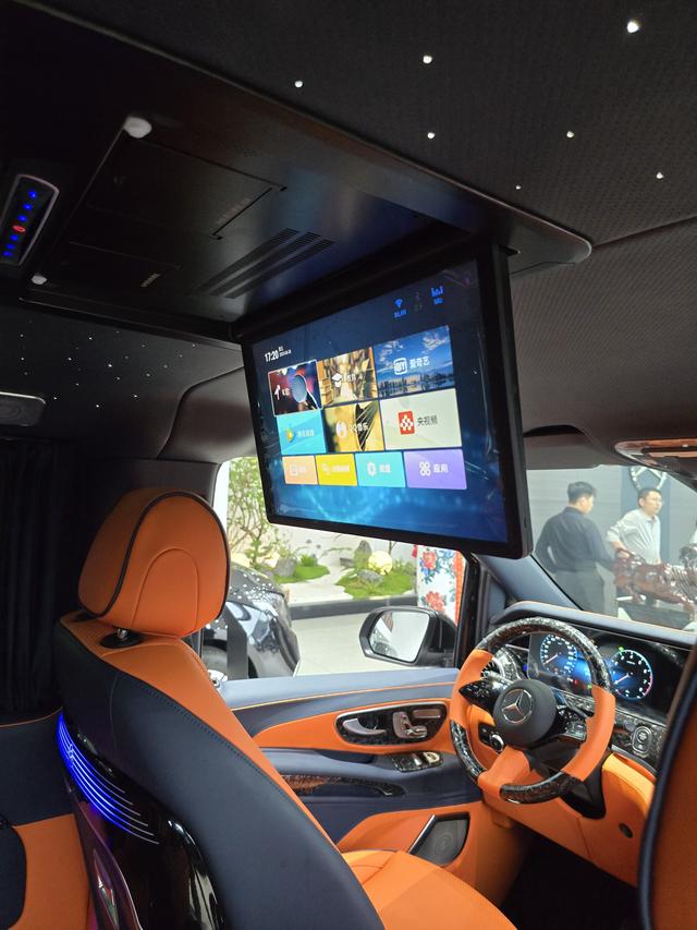 Mercedes-Benz Vito 2024 thumb 8