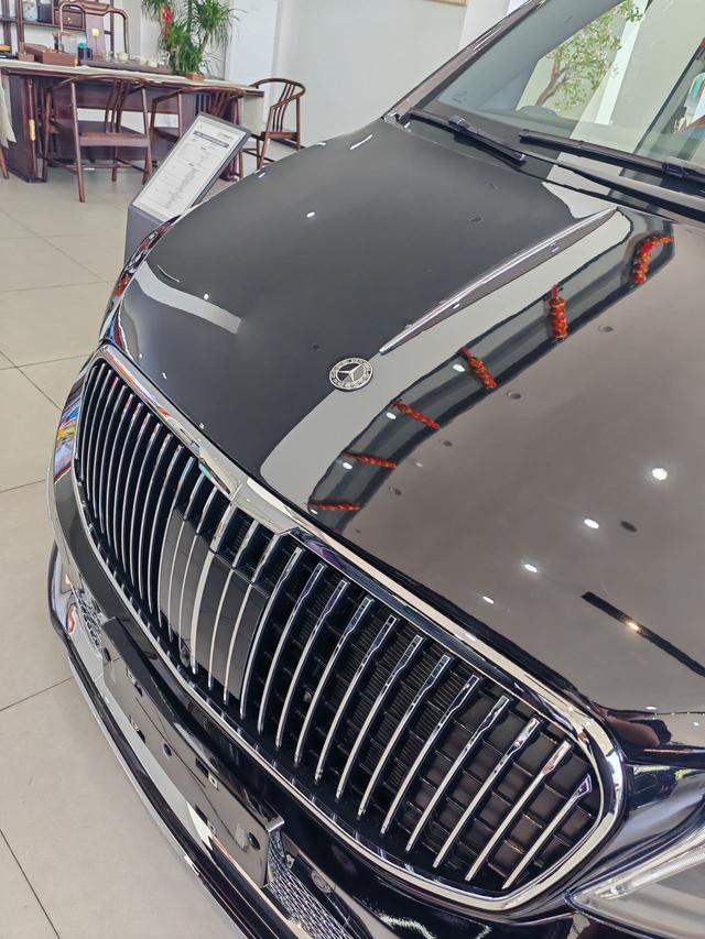 Mercedes-Benz Vito 2024 thumb 2