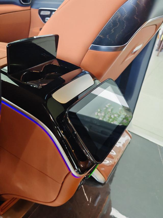 Mercedes-Benz Vito 2024 thumb 6