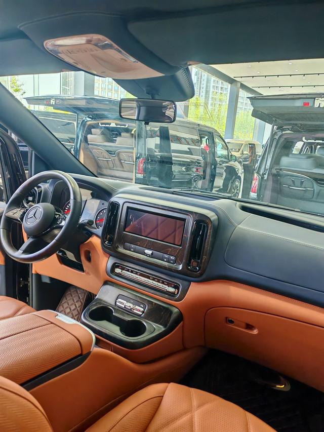Mercedes-Benz Vito 2024 thumb 10