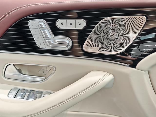 Mercedes-Benz GLS 2025 thumb 8