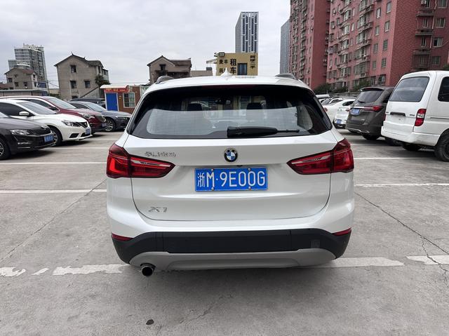 BMW X1 2019 thumb 10