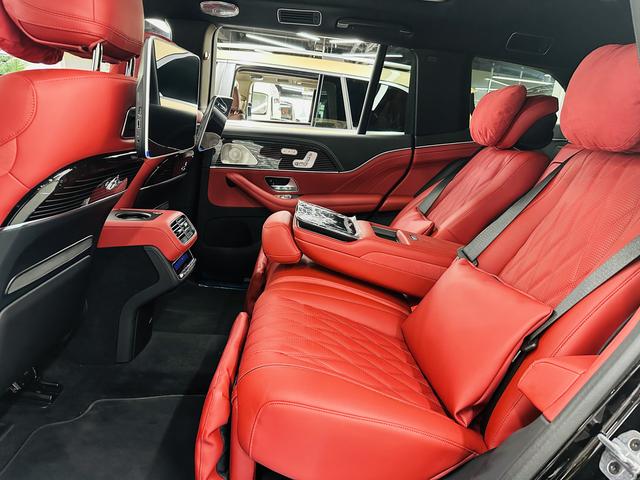 Mercedes-Benz GLS 2025 thumb 4