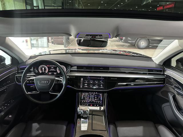 Audi A8 2022 thumb 12