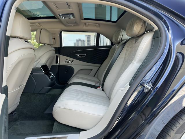 Bentley Flying Spur 2022 thumb 11