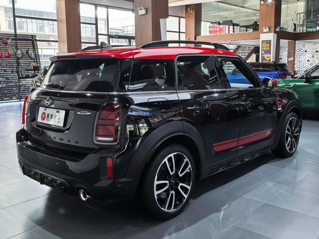 MINI JCW Hatch 2021 thumb 2