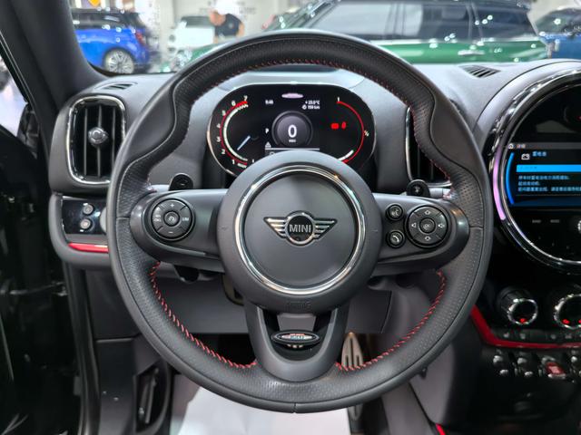 MINI JCW Hatch 2021 thumb 5