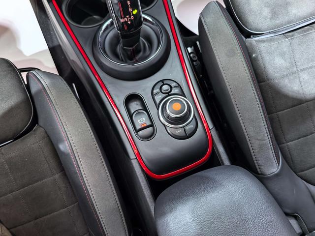 MINI JCW Hatch 2021 thumb 9