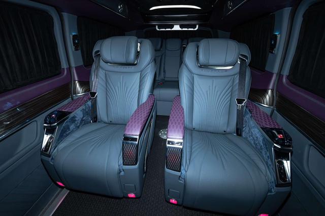 Mercedes-Benz V-Класс 2024 thumb 2
