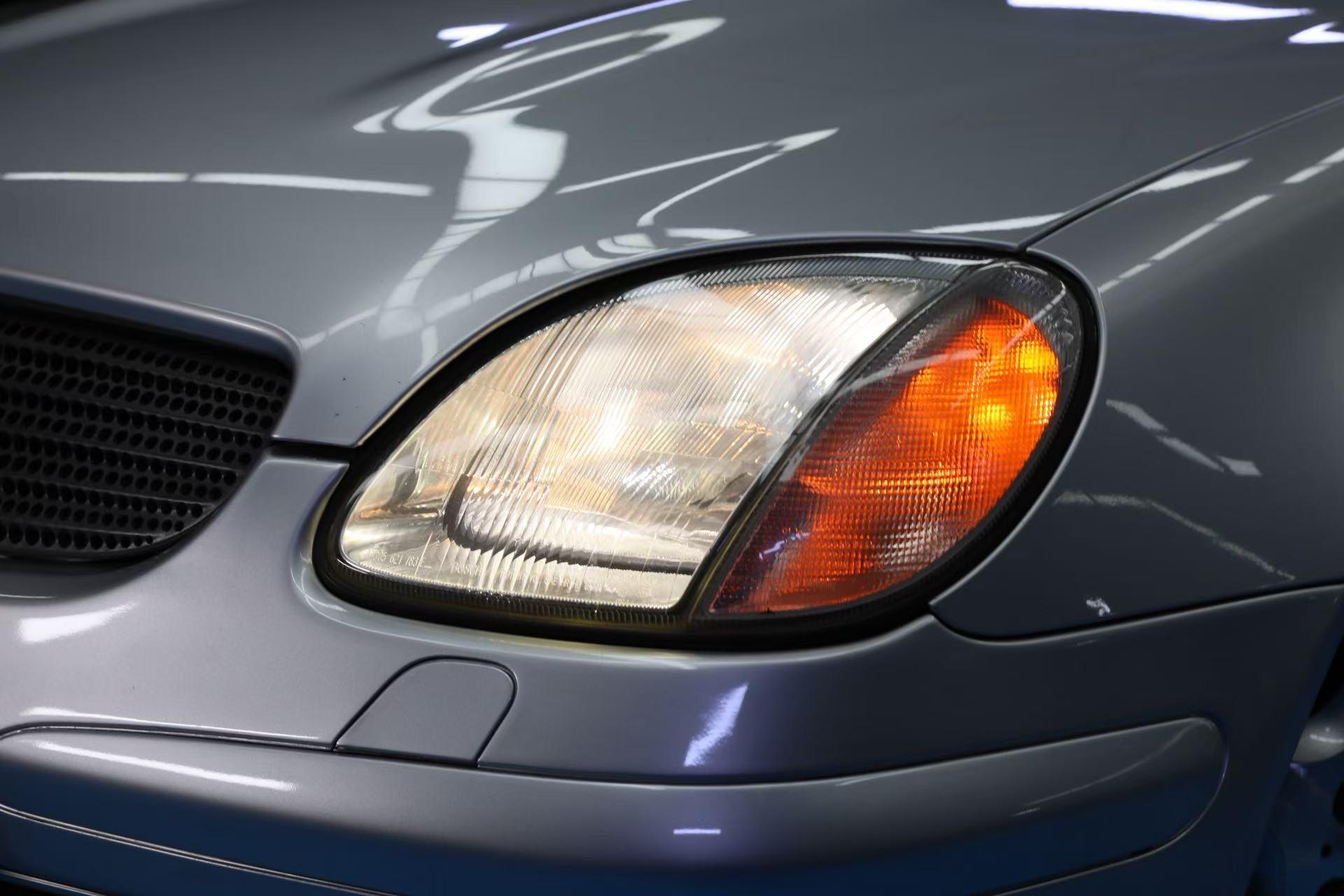 Mercedes-Benz SL 2001 thumb 3