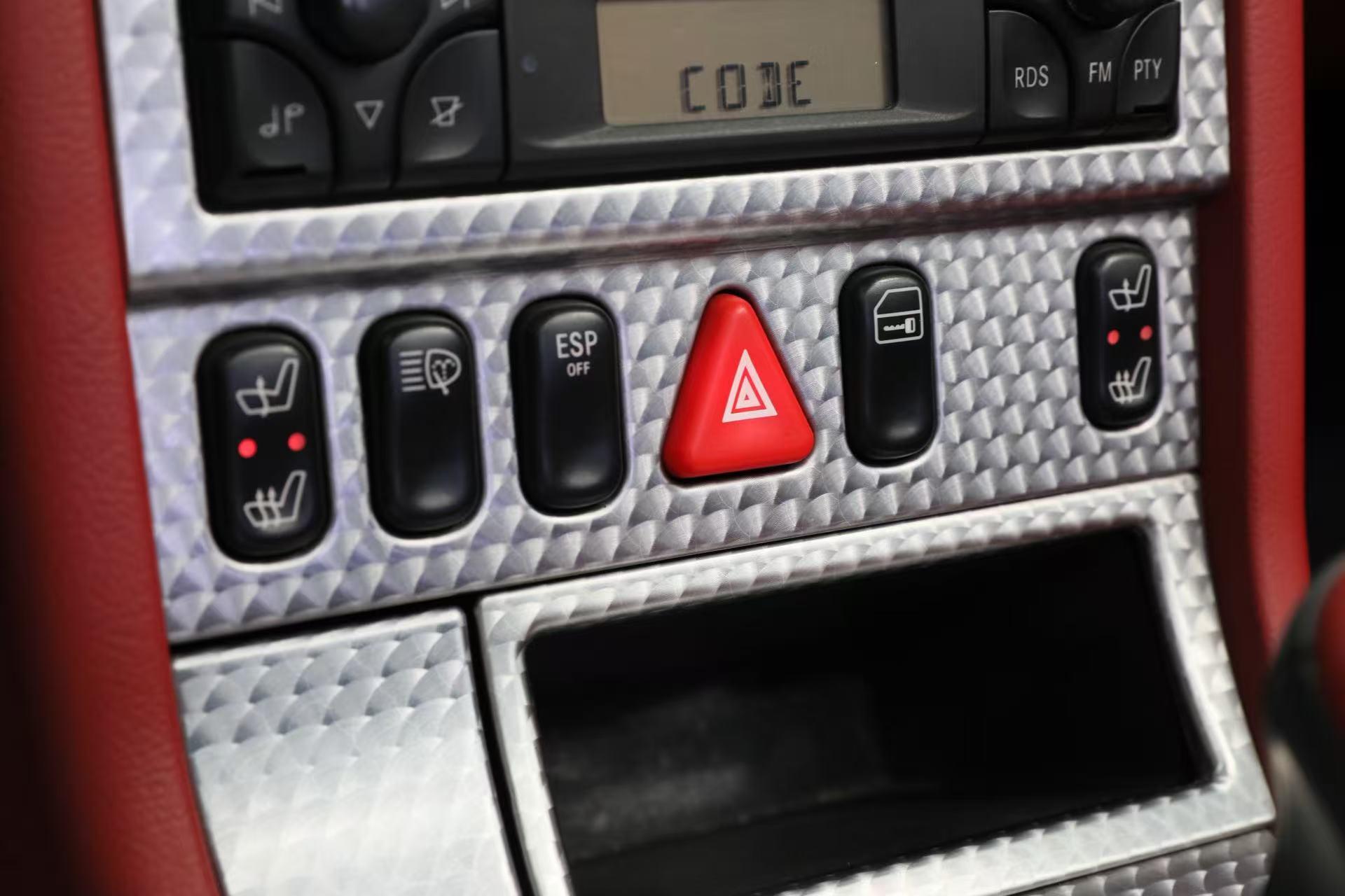 Mercedes-Benz SL 2001 thumb 7