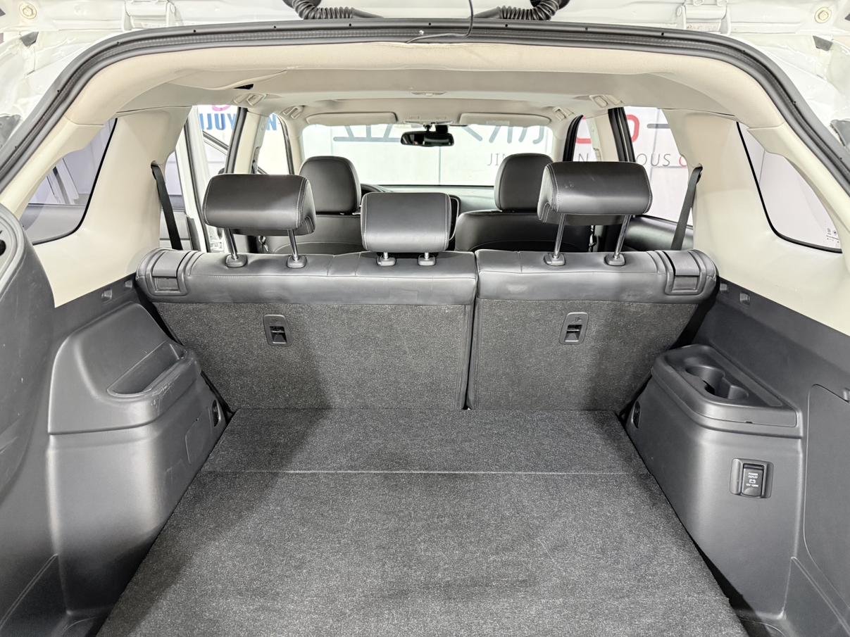 Mitsubishi Outlander 2020 thumb 10