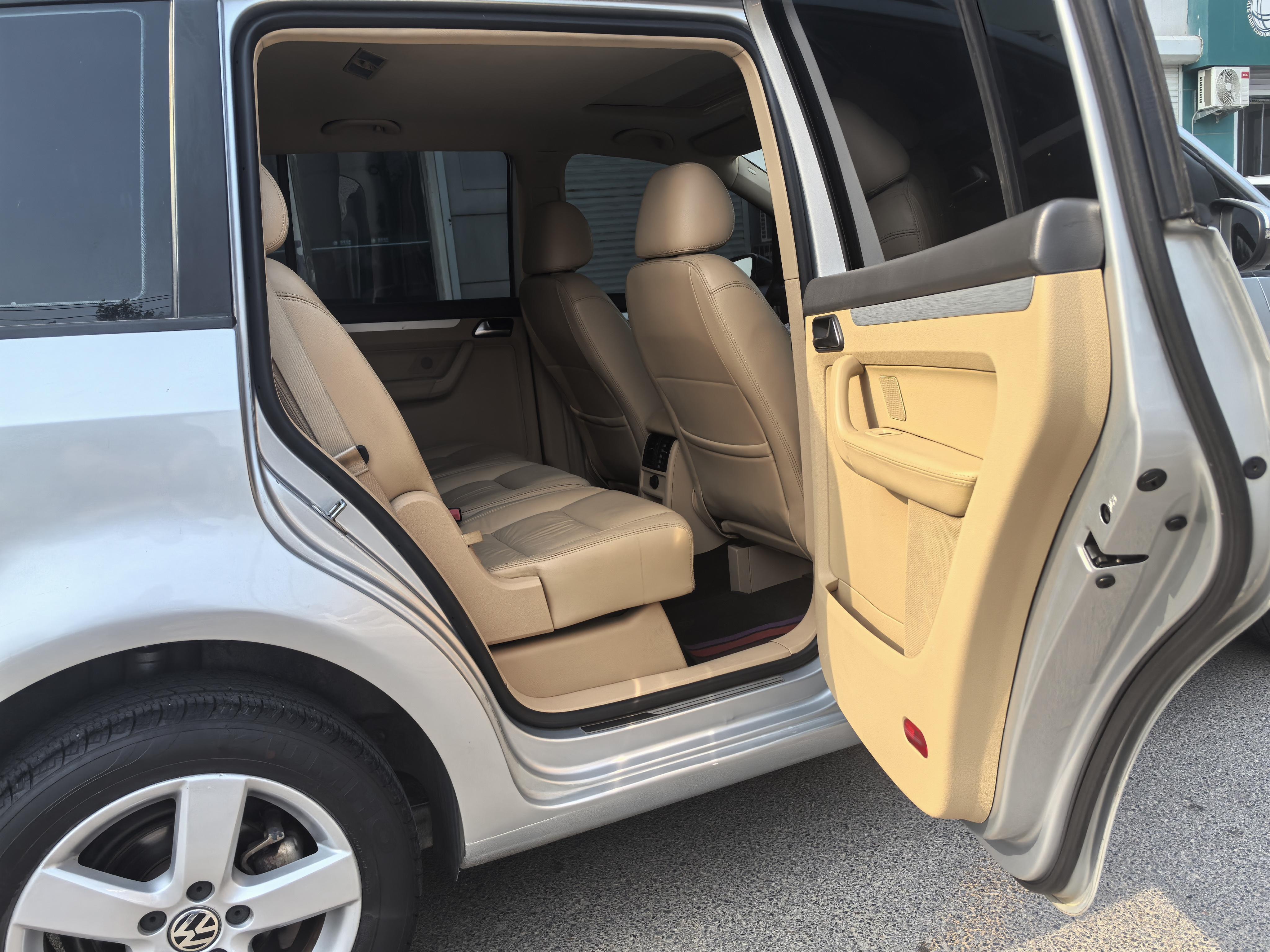 Volkswagen Touran 2013 thumb 7