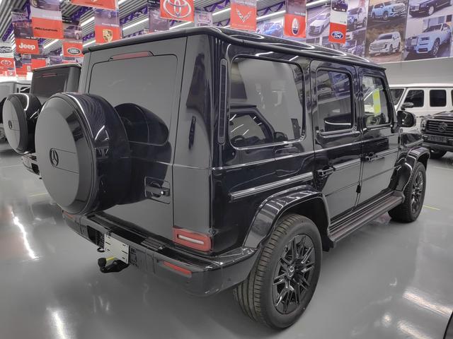 Mercedes-Benz G-Class 2025 thumb 4