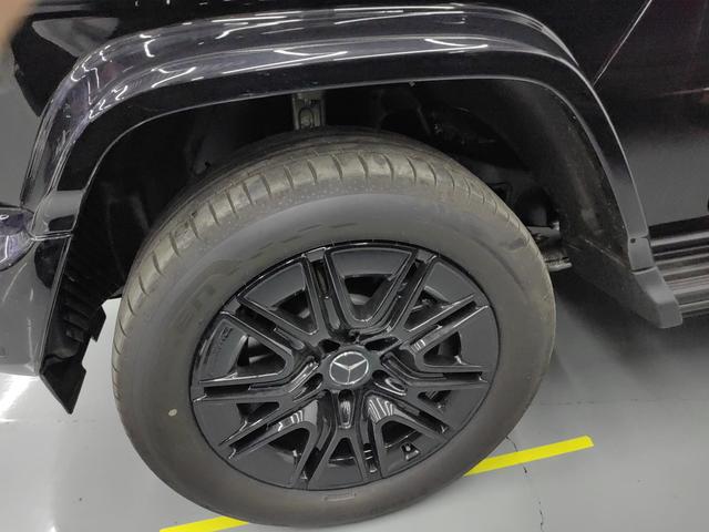Mercedes-Benz G-Class 2025 thumb 5