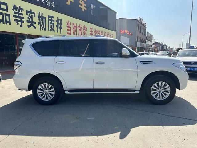 Nissan Patrol 2018 thumb 6