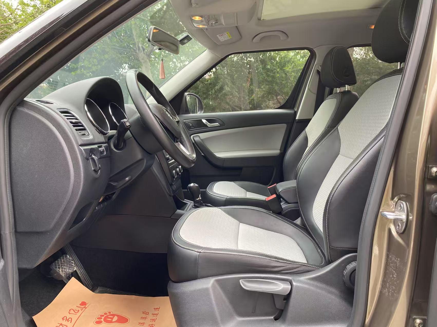 Skoda Yeti 2018 thumb 8