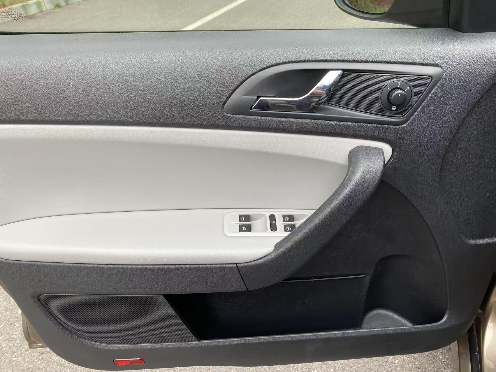 Skoda Yeti 2018 thumb 10