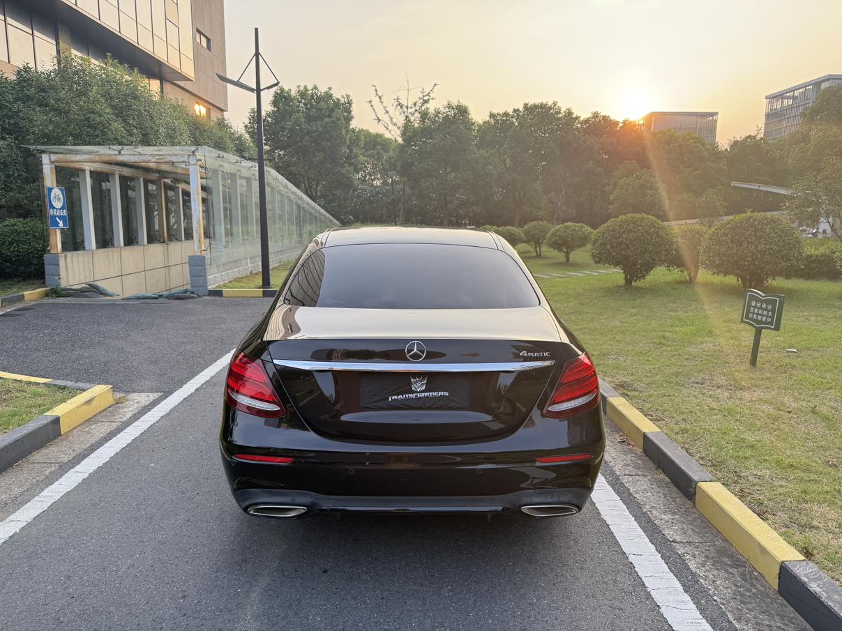 Mercedes-Benz E-Class 2018 thumb 3
