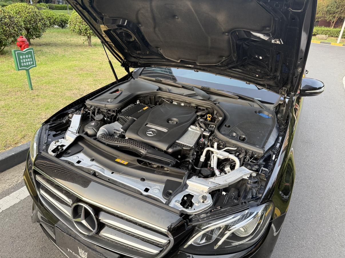 Mercedes-Benz E-Class 2018 thumb 5