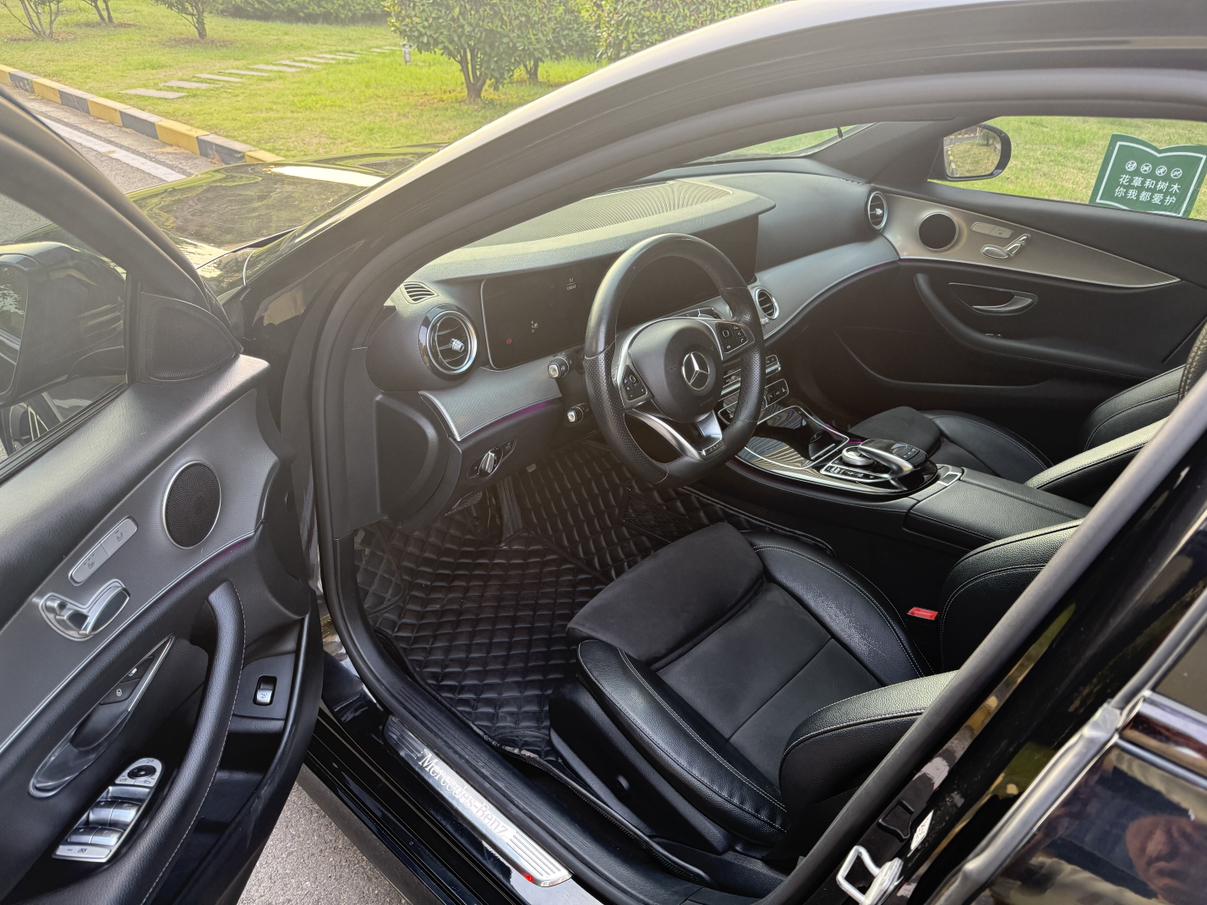 Mercedes-Benz E-Class 2018 thumb 11