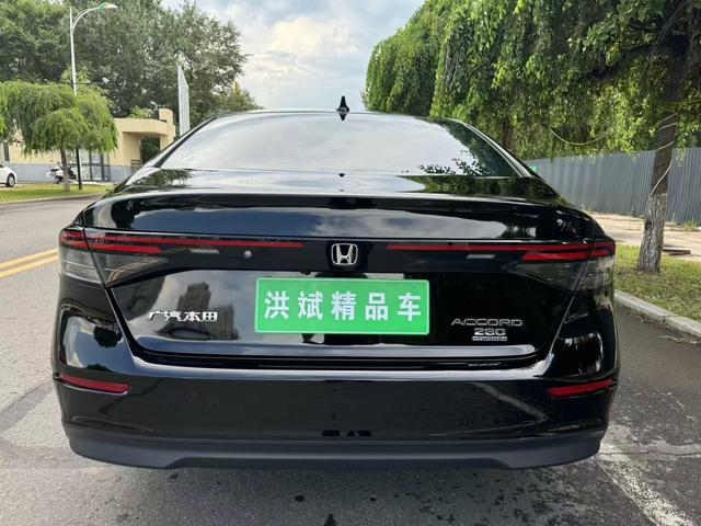 Honda Accord 2023 thumb 2