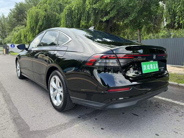 Honda Accord 2023 thumb 3