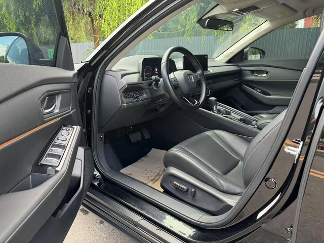 Honda Accord 2023 thumb 4