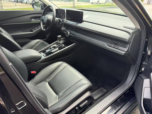 Honda Accord 2023 thumb 5