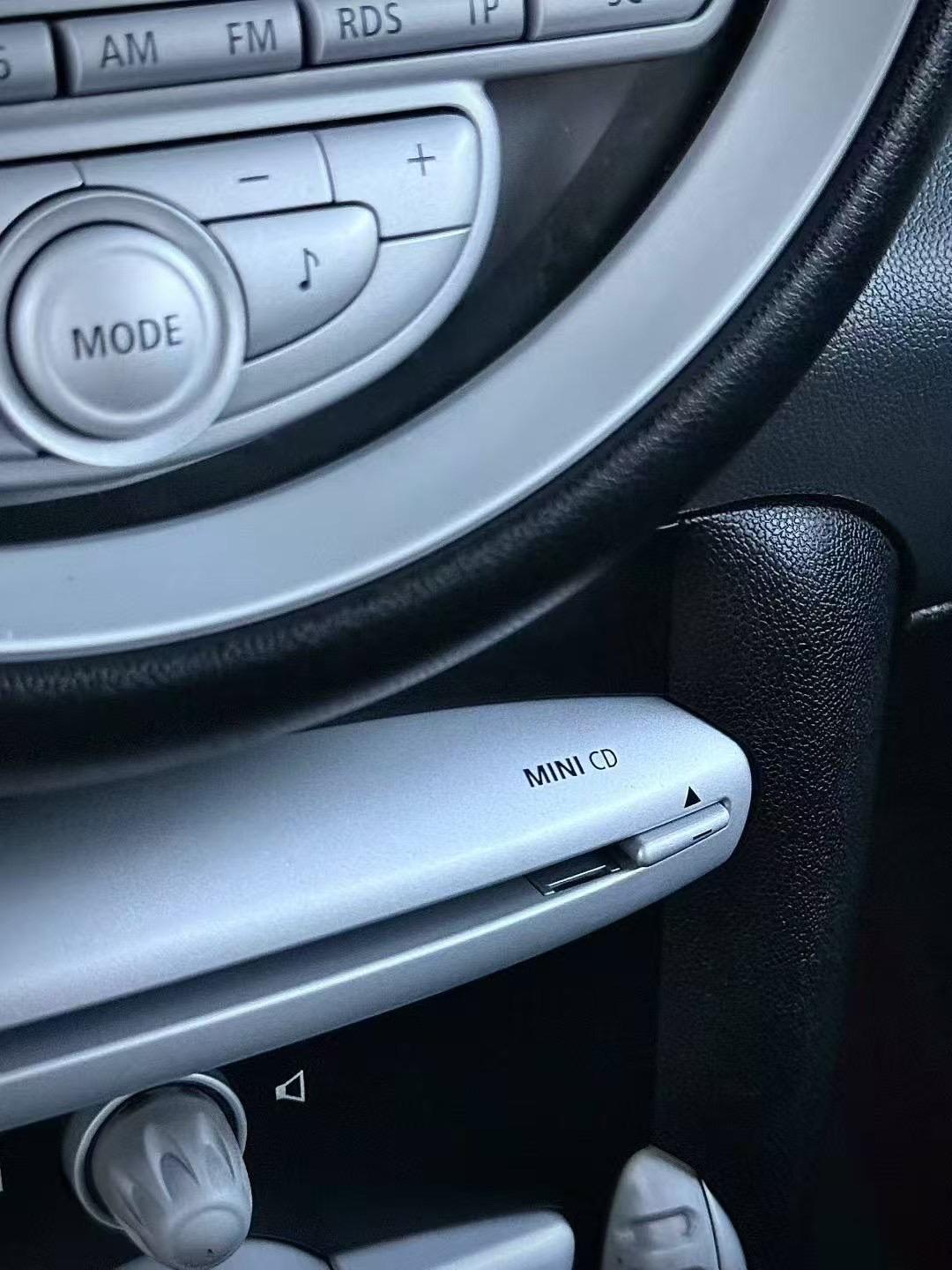 Mini Clubman 2010 thumb 2