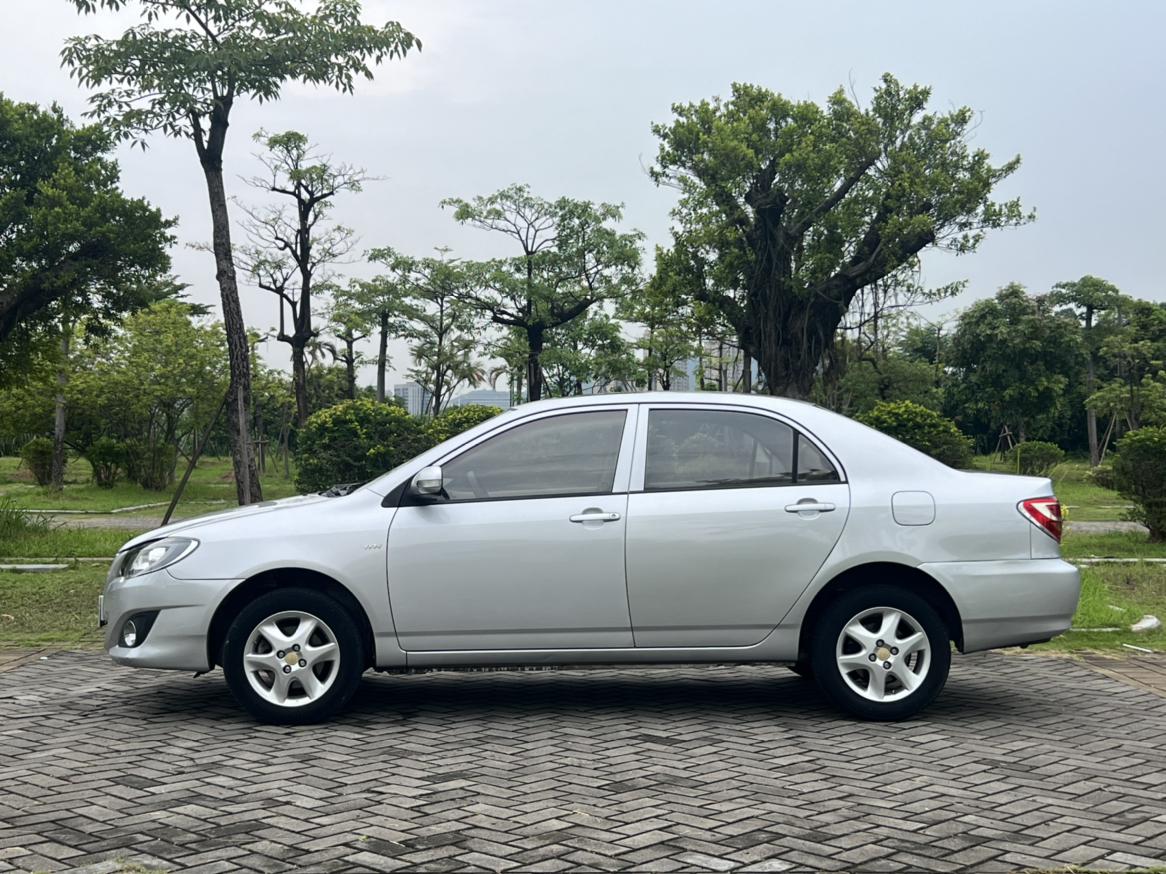 Toyota Corolla 2013 thumb 2