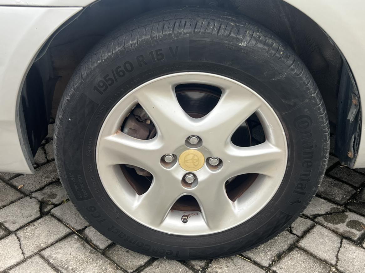Toyota Corolla 2013 thumb 9