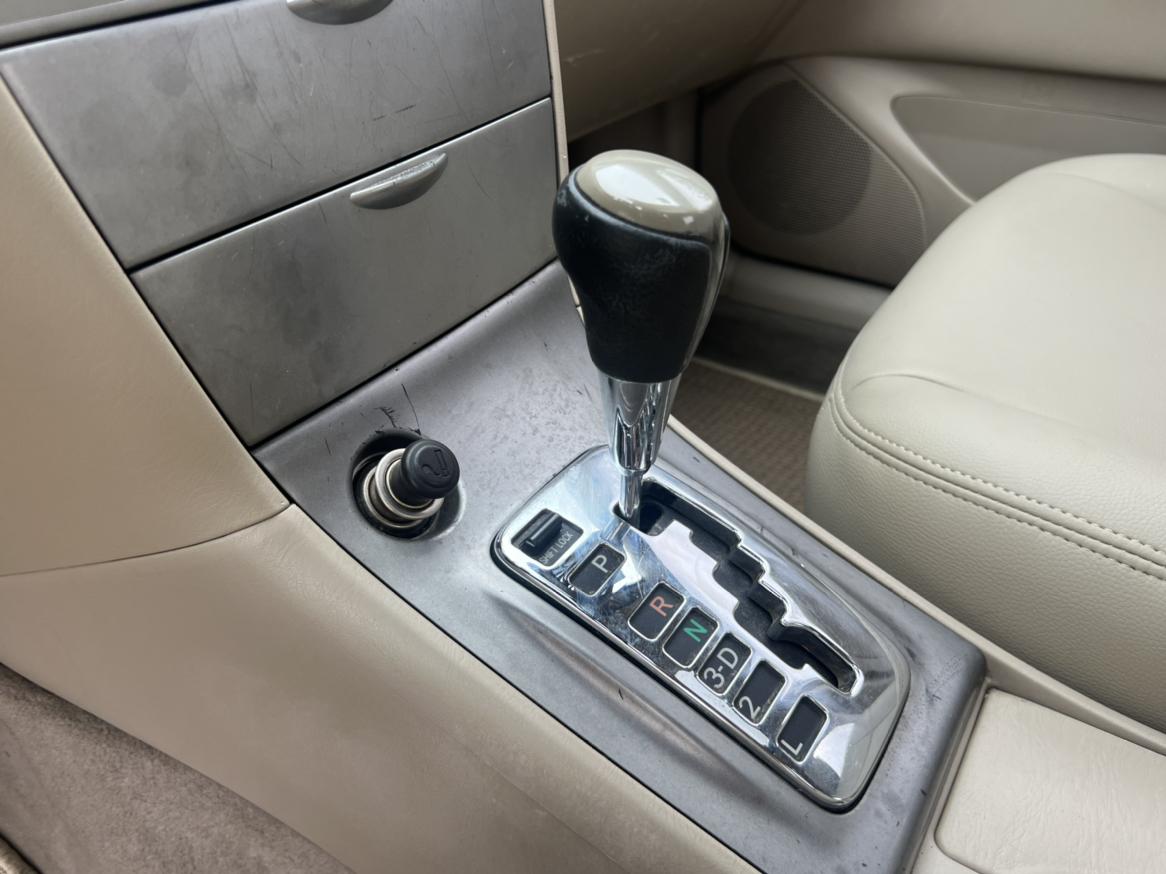 Toyota Corolla 2013 thumb 12