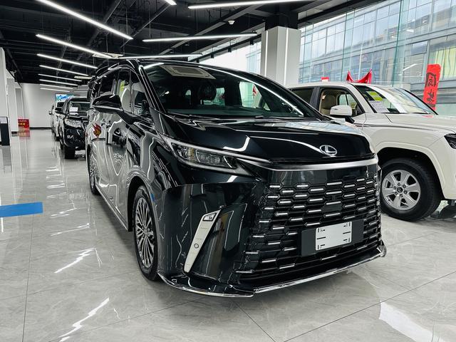 Lexus LM 2025 thumb 3