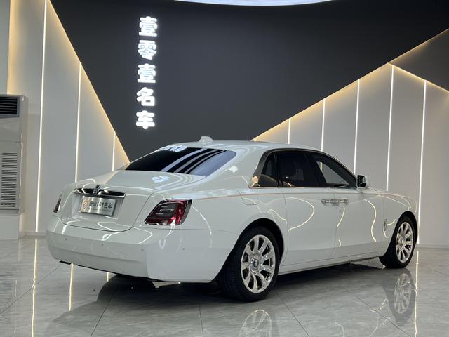 Rolls-Royce Ghost 2024 thumb 9