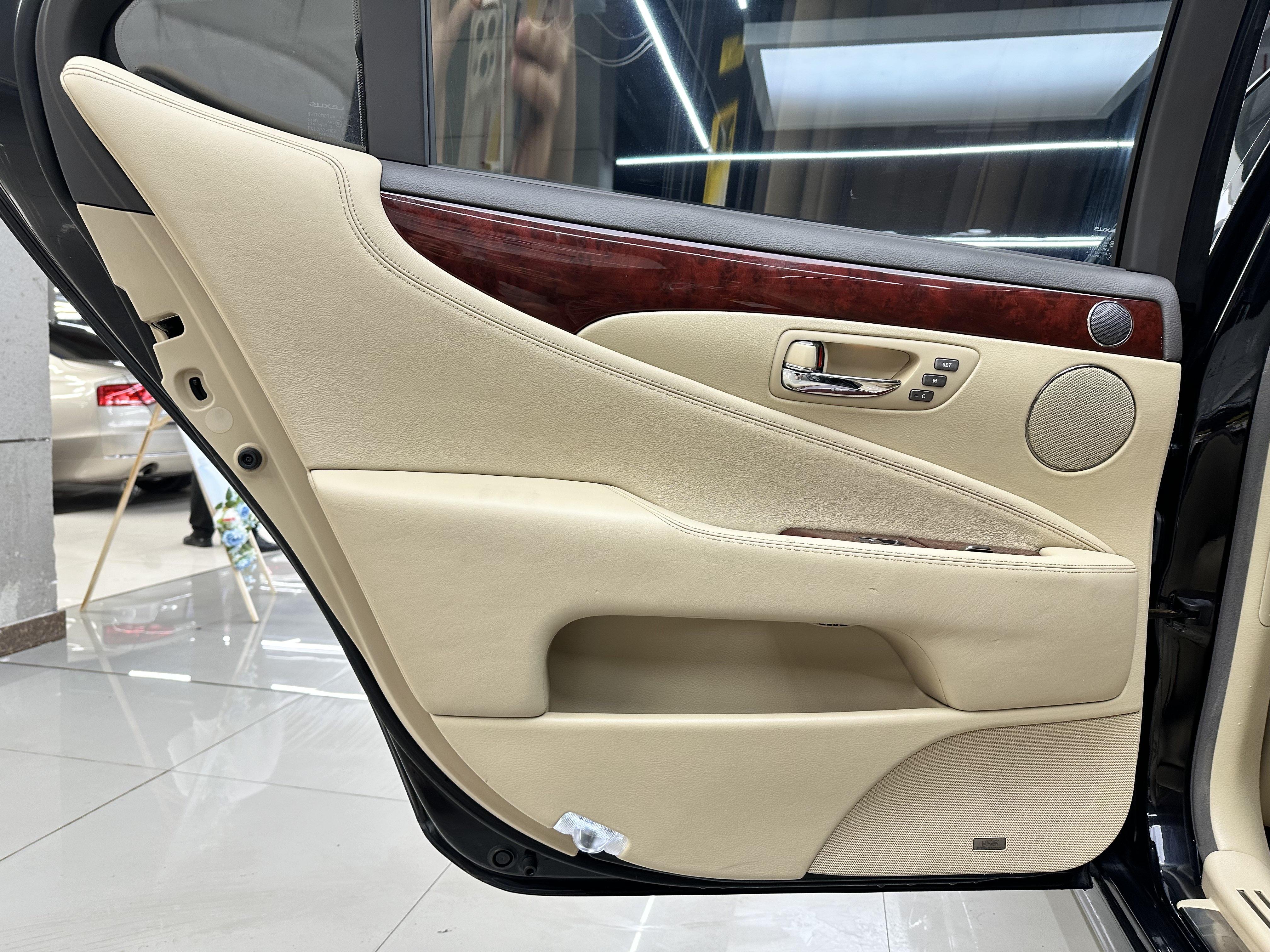 Lexus LS 2007 thumb 5