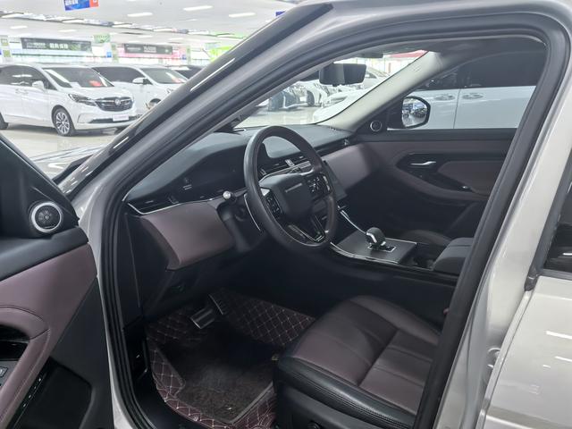 Land Rover Range Rover Velar 2024 thumb 5