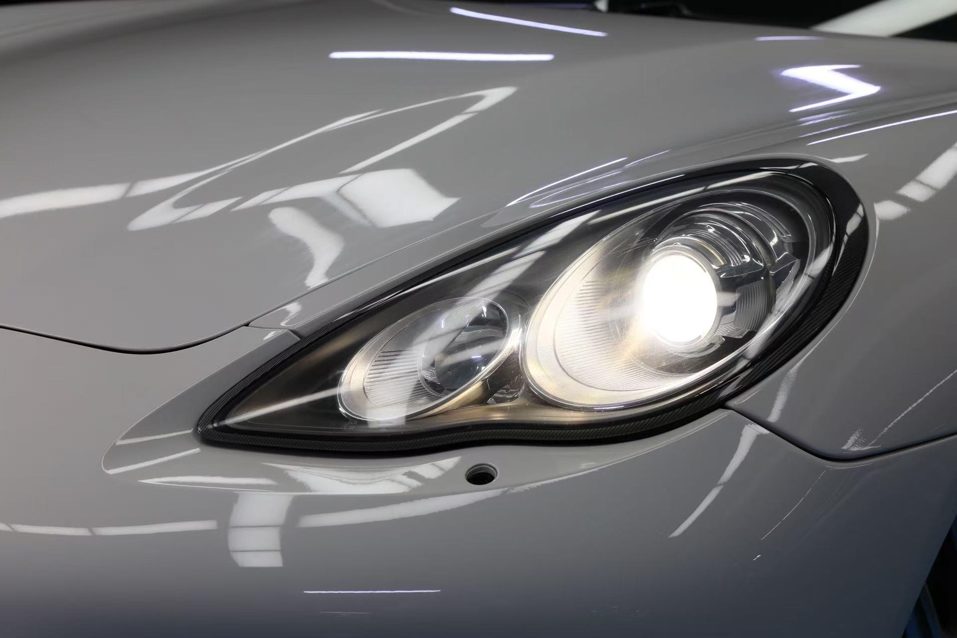 Porsche Panamera 2012 thumb 3
