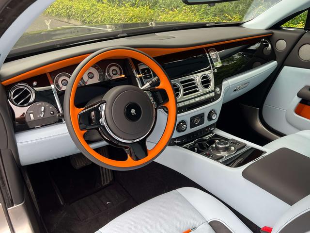 Rolls-Royce Wraith 2017 thumb 5