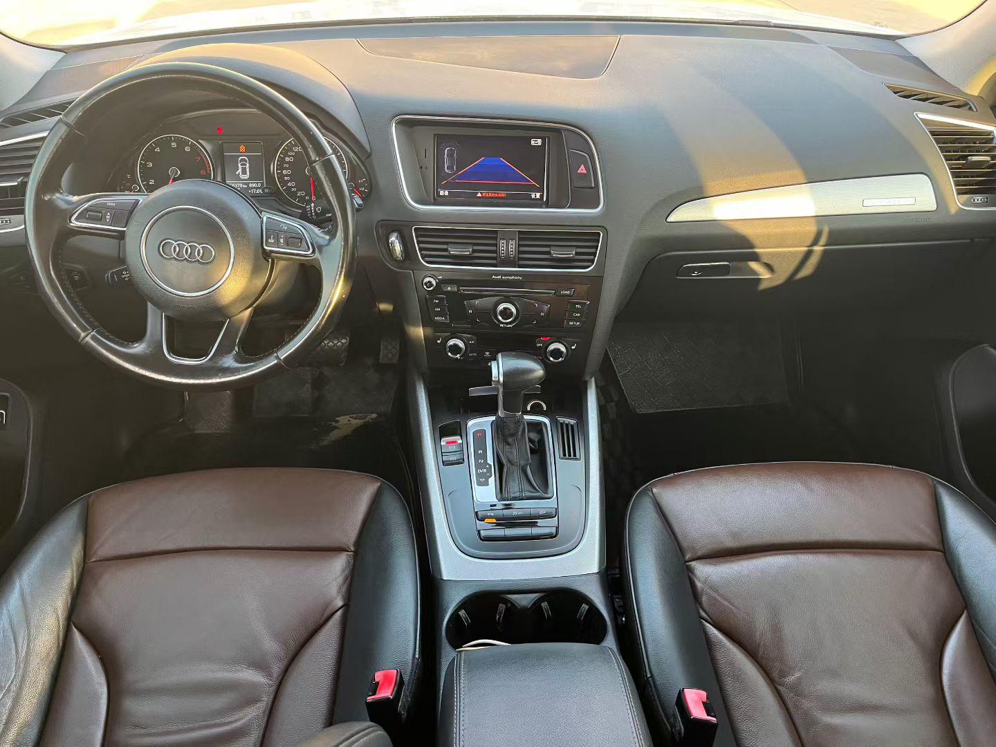 Audi Q5 2016 thumb 6