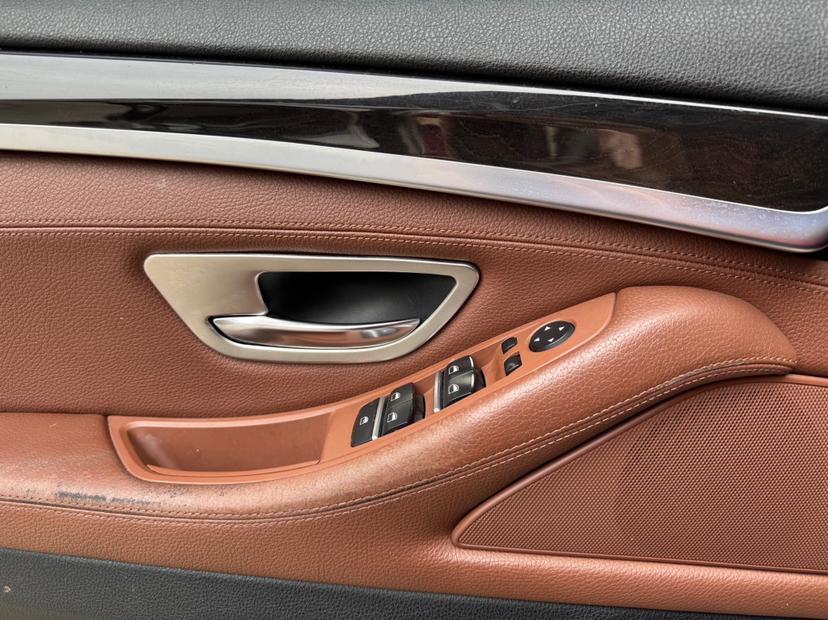 BMW 5 серии 2016 thumb 7