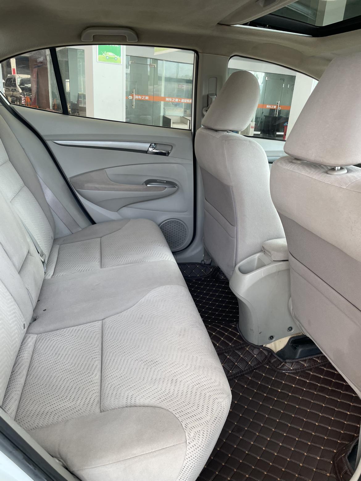Honda City 2012 thumb 8